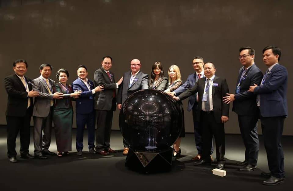 H.E. Lork Chumteav Keo Maly is invited as guest of honoured to participate the World Currency Technology Forum held in Hong Kong, China,